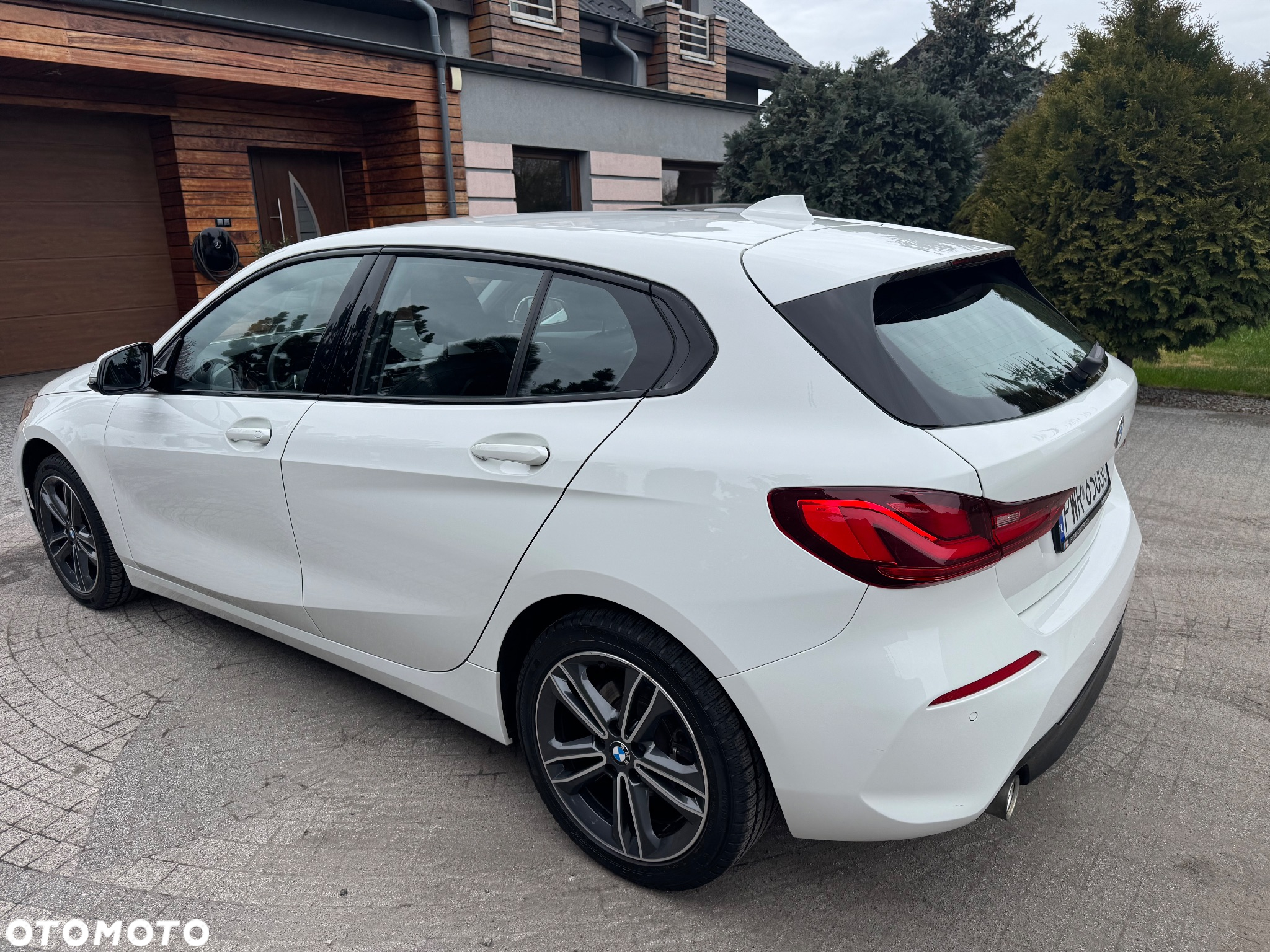 BMW Seria 1 118i Sport Line - 14