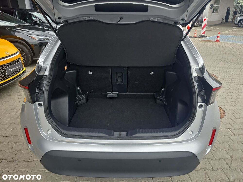 Toyota Yaris Cross Hybrid 1.5 Style - 26