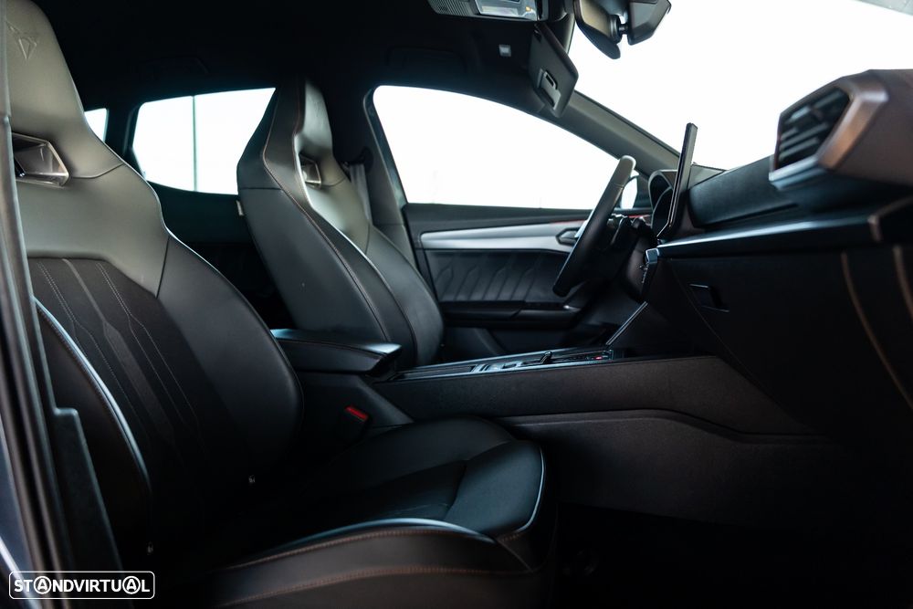 Cupra Formentor VZ 1.4 e-Hybrid DSG - 22