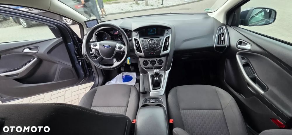 Ford Focus 1.0 EcoBoost STart-Stopp-System TITANIUM - 31