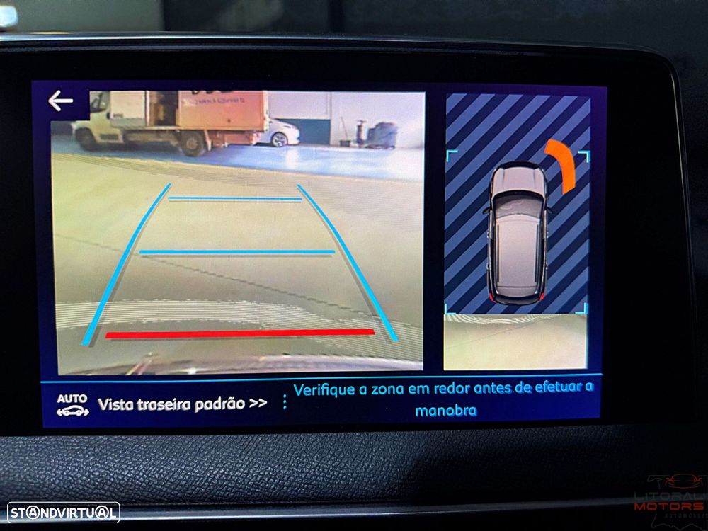 Peugeot 3008 1.2 PureTech Allure EAT6 - 34