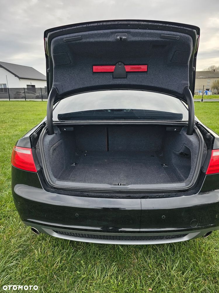 Audi A5 Coupé 2.7 TDI DPF multitronic - 14