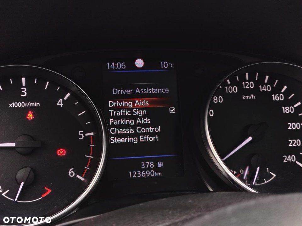 Nissan Qashqai - 26