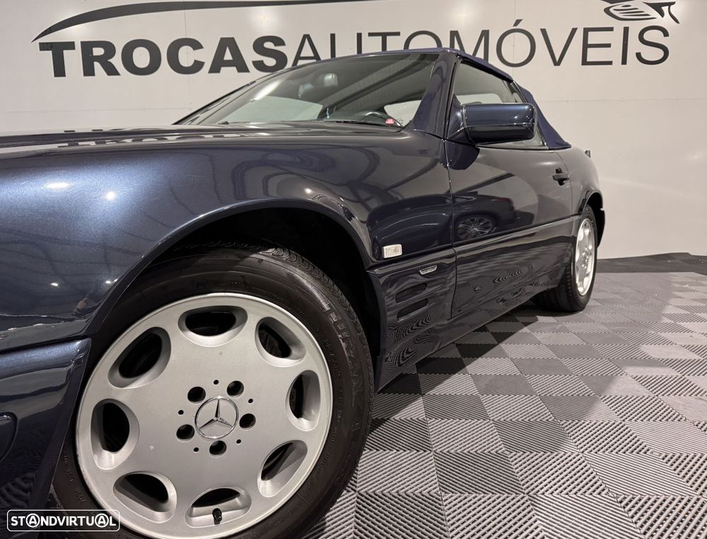 Mercedes-Benz SL 280 Standard - 44