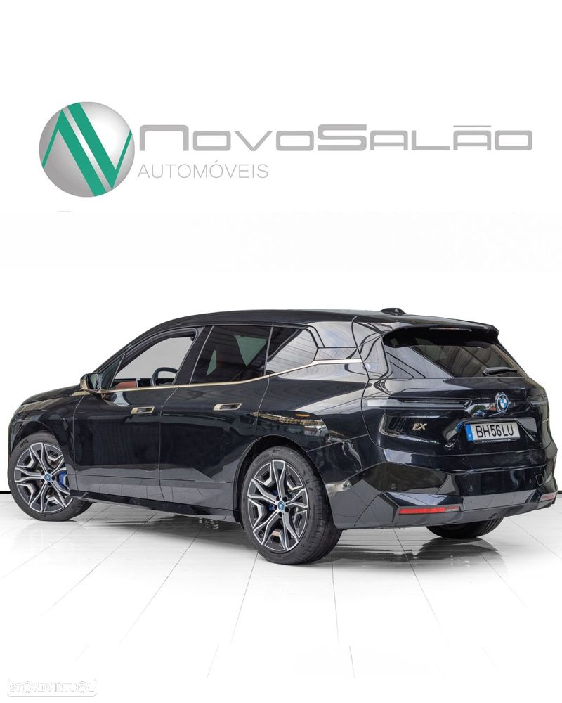 BMW iX xDrive 50 Pack Desportivo - 3