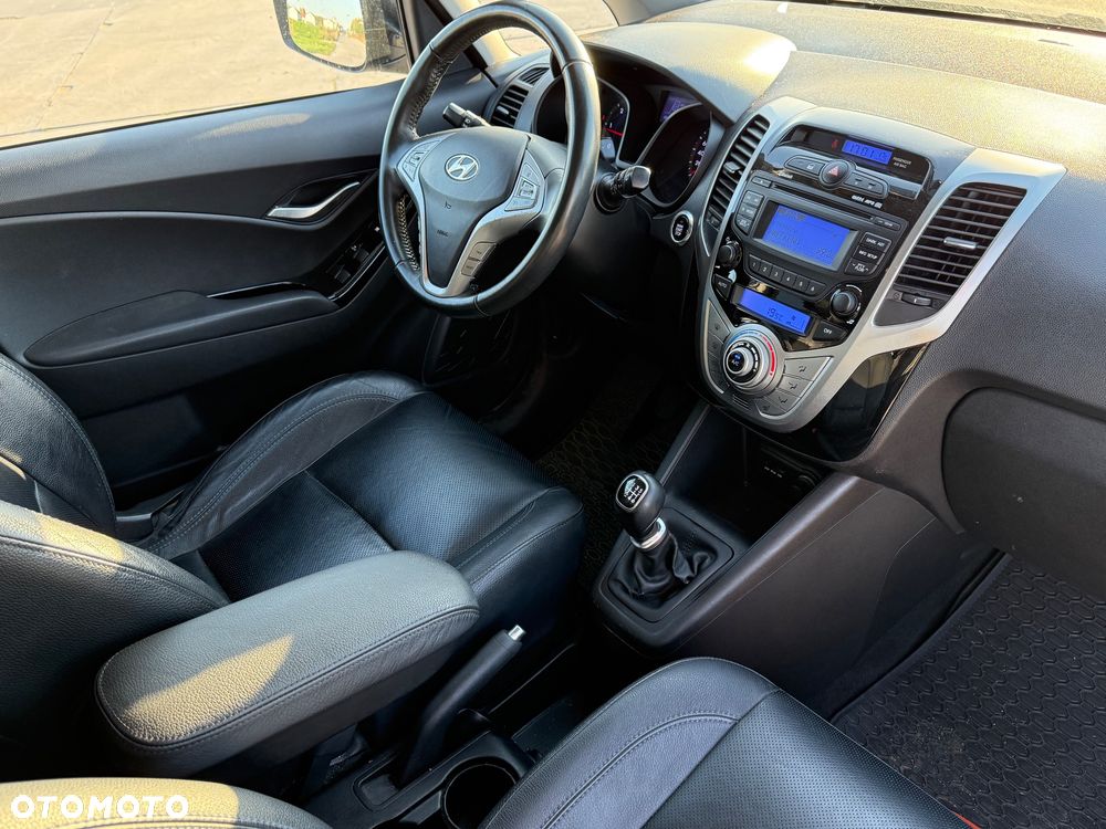 Hyundai ix20 - 19