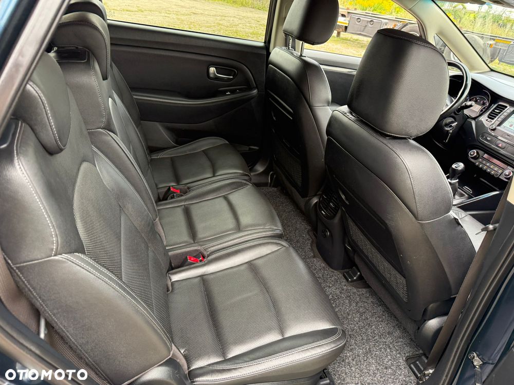 Kia Carens 1.7 CRDi M 7os - 7