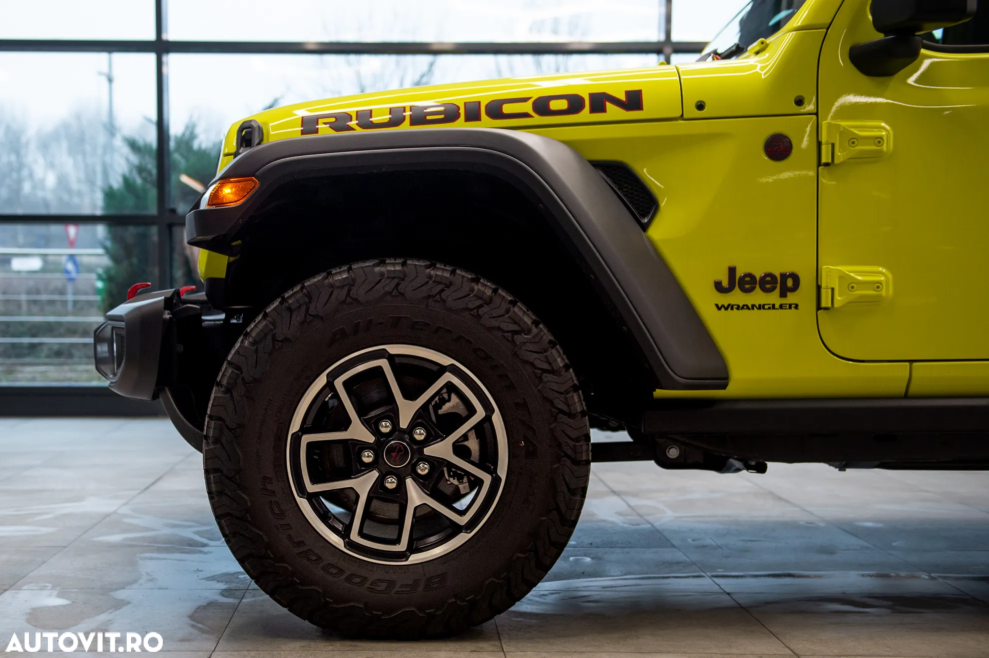 Jeep Wrangler - 12