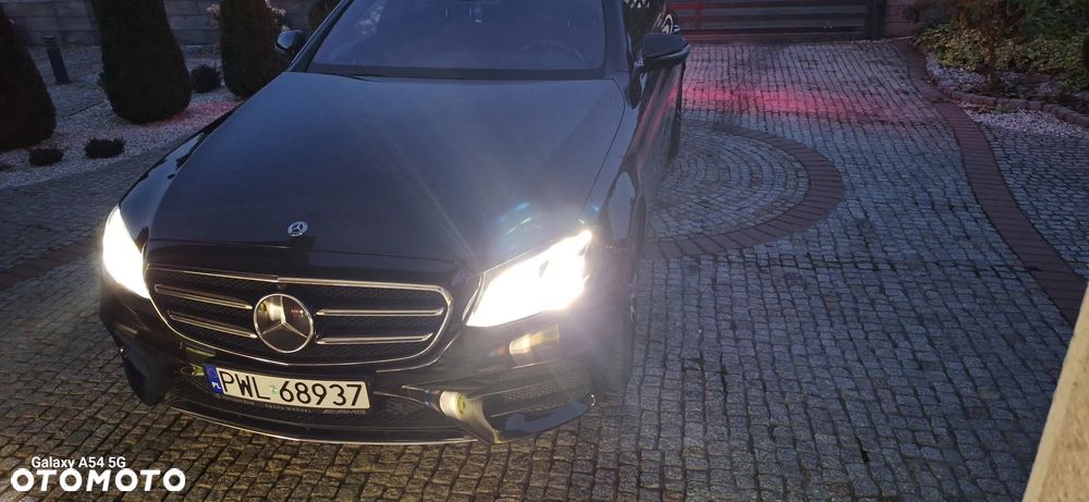 Mercedes-Benz Klasa E 220 d 4Matic 9G-TRONIC AMG Line - 20