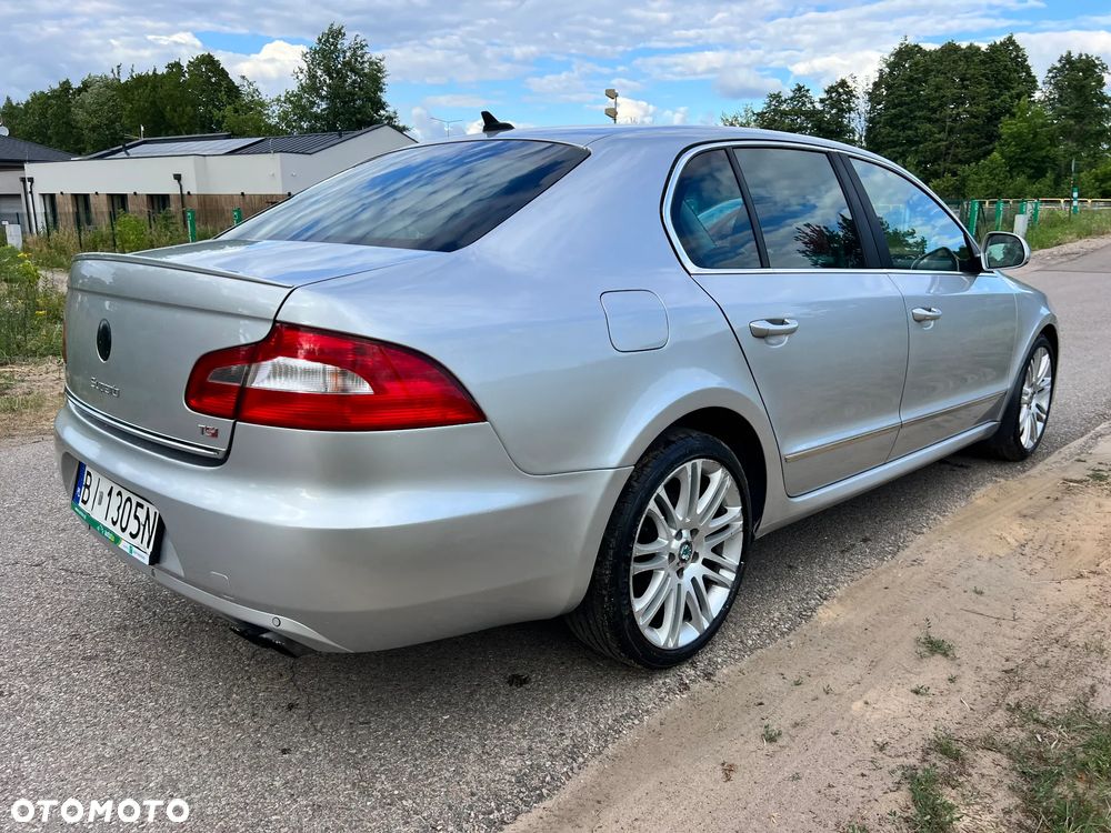 Skoda Superb 2.0 TSI Platinum DSG - 5