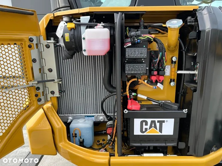 Caterpillar 302.7 CR - 38