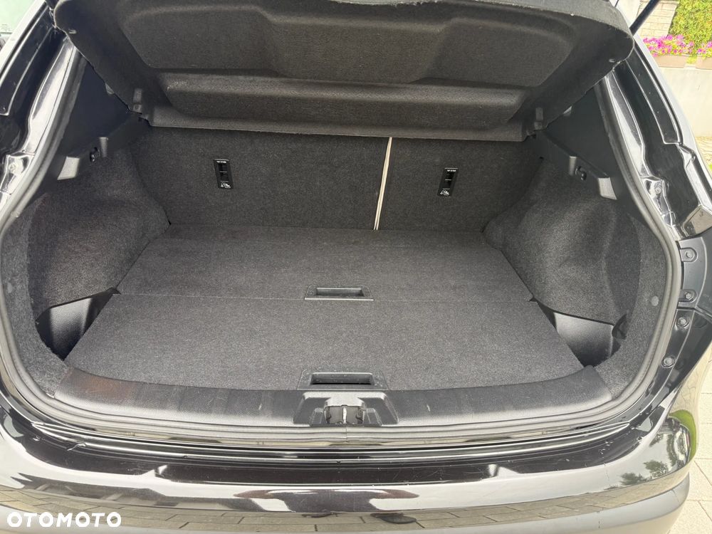 Nissan Qashqai 1.6 DCi Xtronic TEKNA - 22