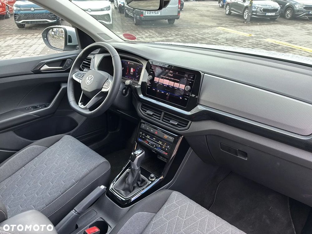 Volkswagen T-Cross - 25