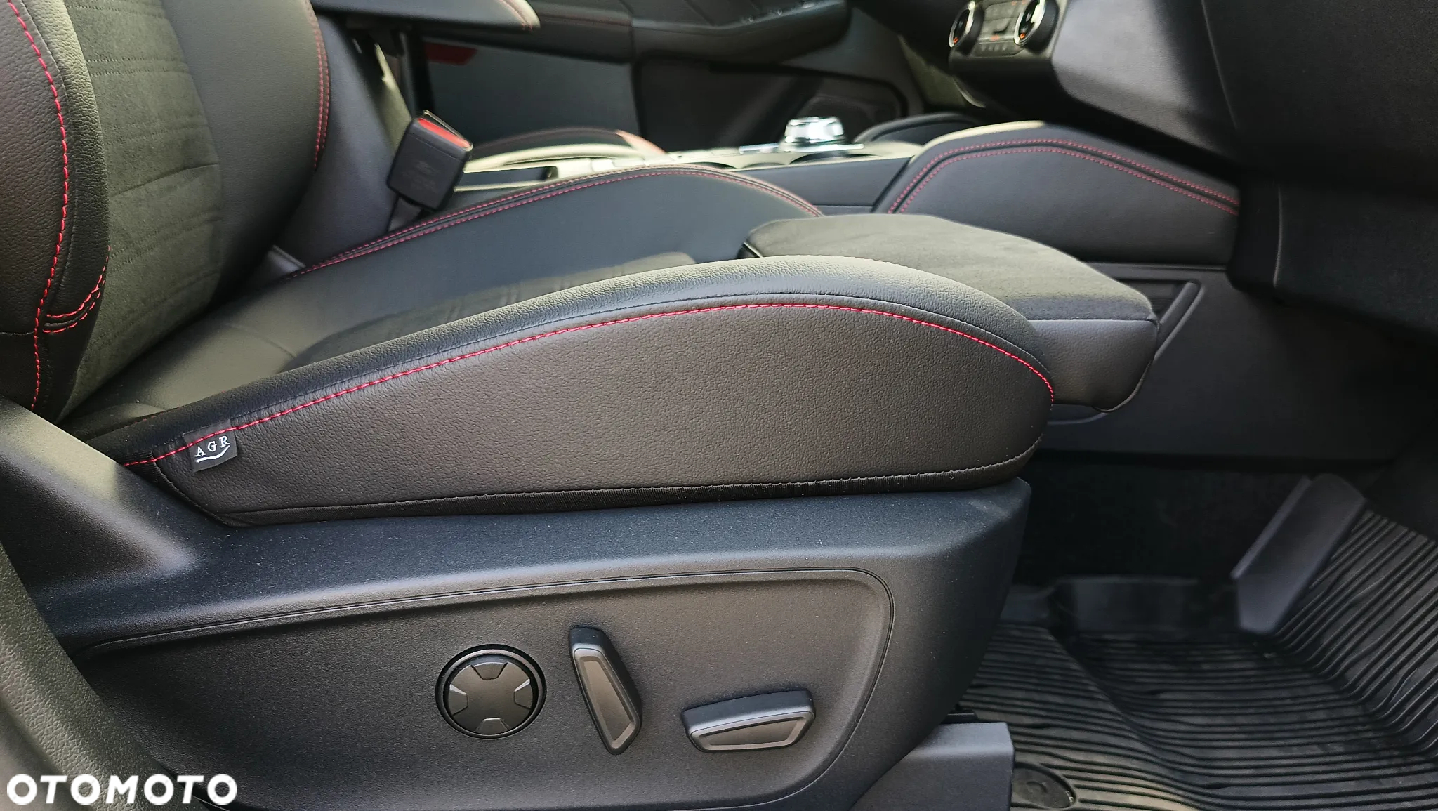 Ford Kuga - 29