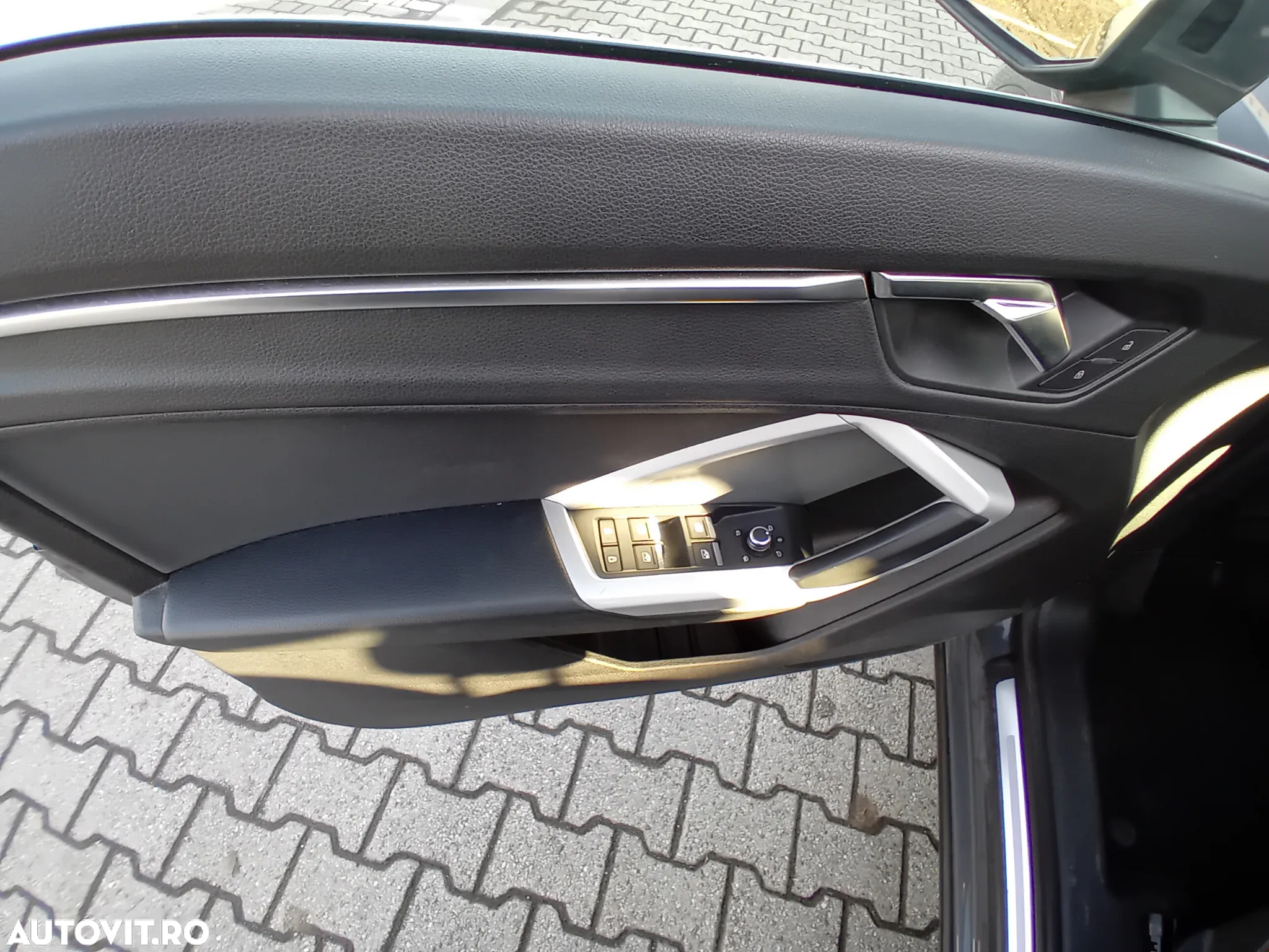 Audi Q3 - 18