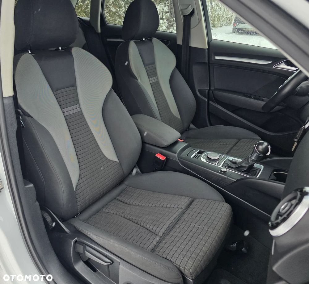 Audi A3 Sportback 2.0 TDI S tronic Ambition - 22