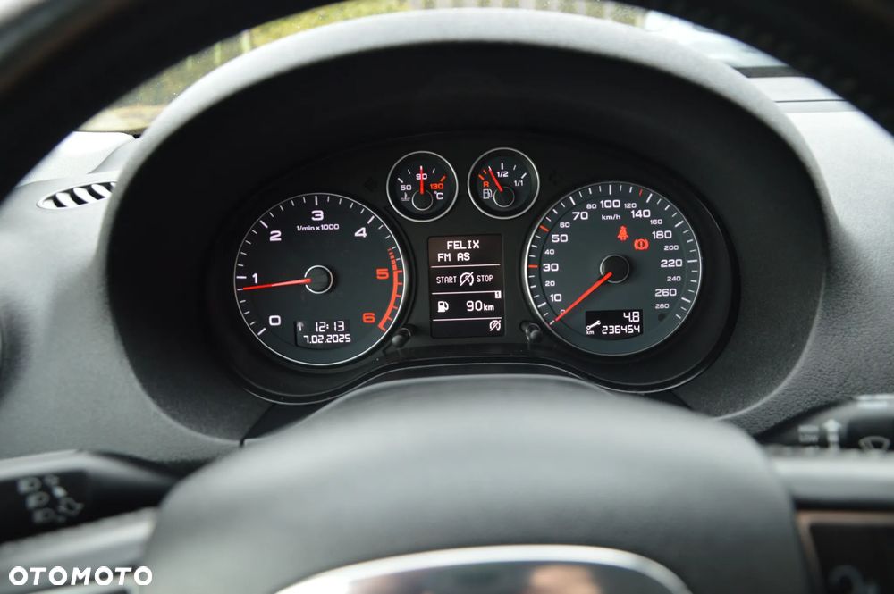 Audi A3 Sportback 1.6 TDI Attraction - 34