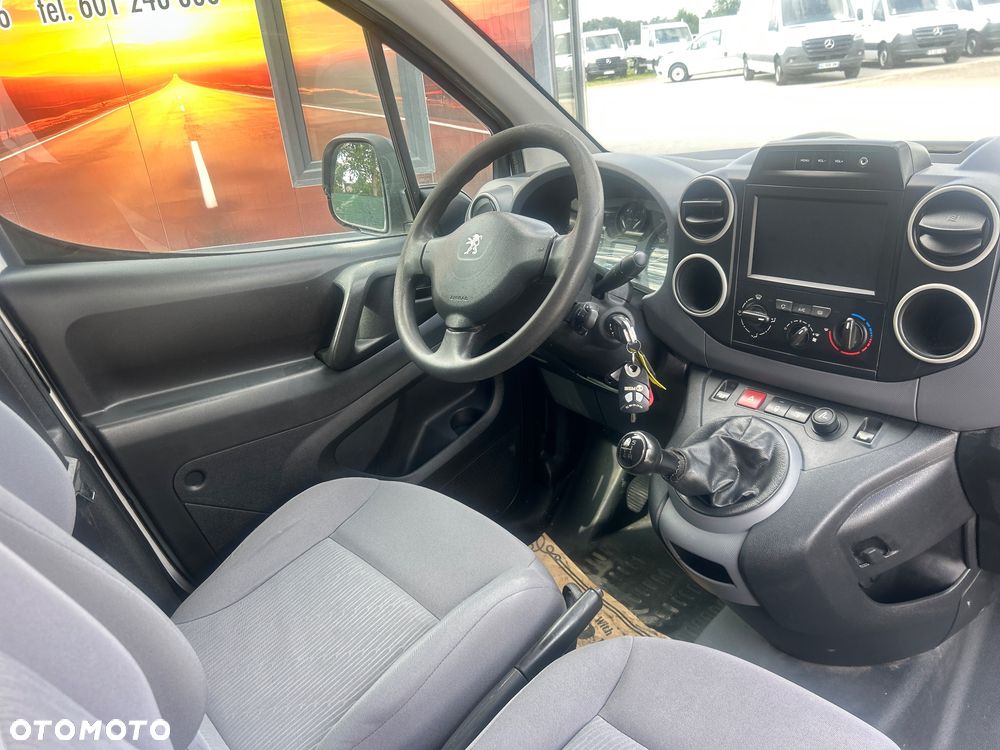 Peugeot Partner - 11
