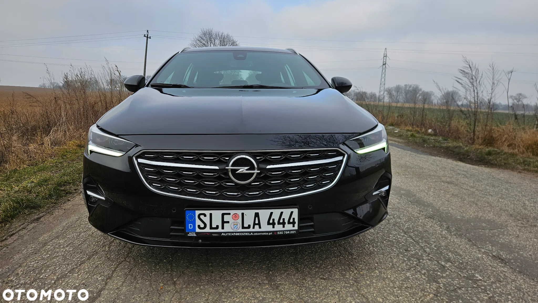 Opel Insignia Sports Tourer 2.0 Direct InjectionTurbo Elegance - 2