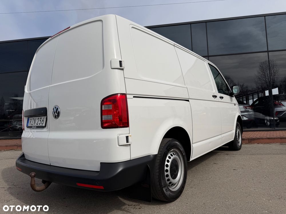 Volkswagen Transporter T6 - 12