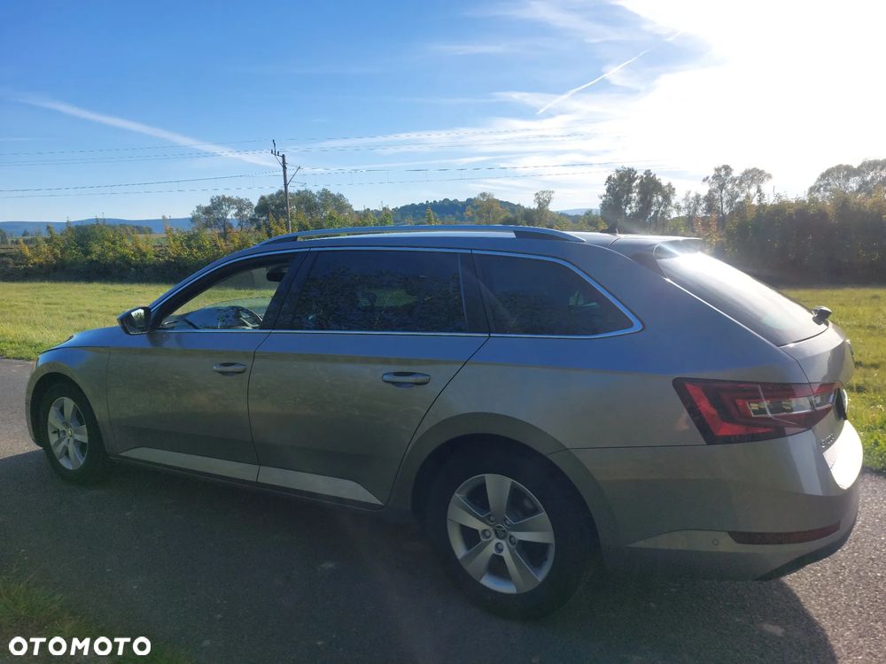 Skoda Superb 1.6 TDI Style - 3