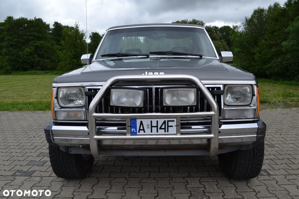 Jeep Comanche - 3