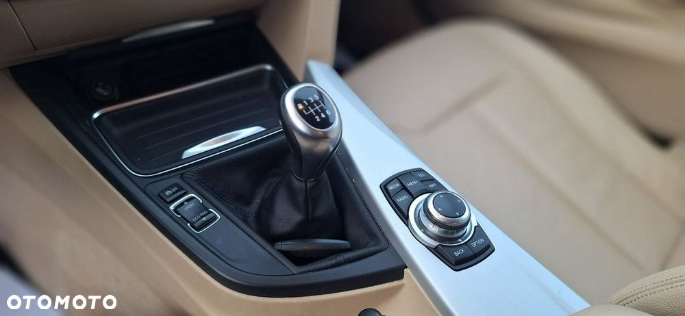 BMW Seria 3 - 18