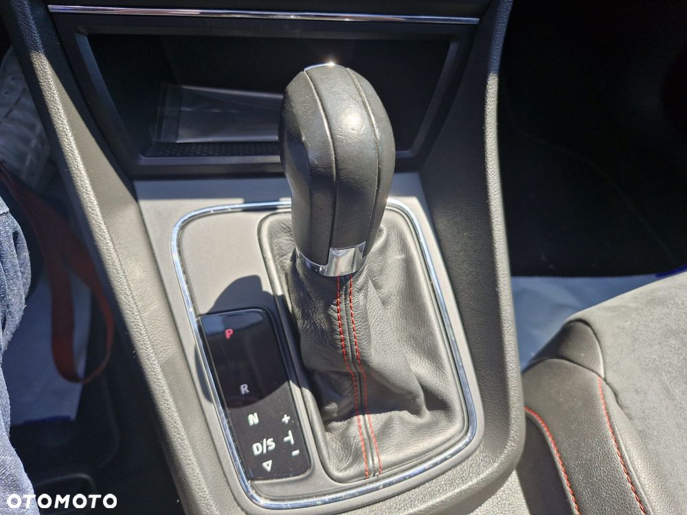 Seat Leon 2.0 TDI DPF DSG FR - 26