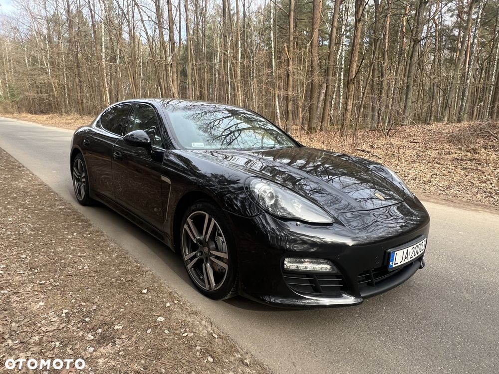 Porsche Panamera 4S PDK - 20