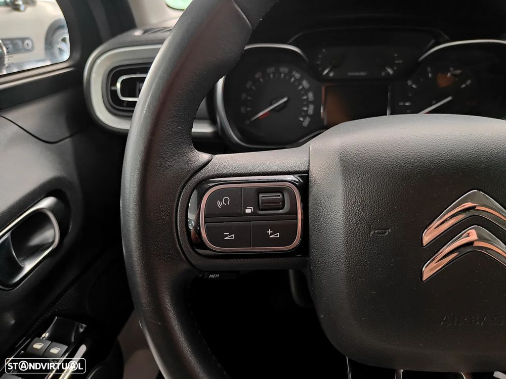 Citroën C3 1.2 PureTech Shine Pack - 51