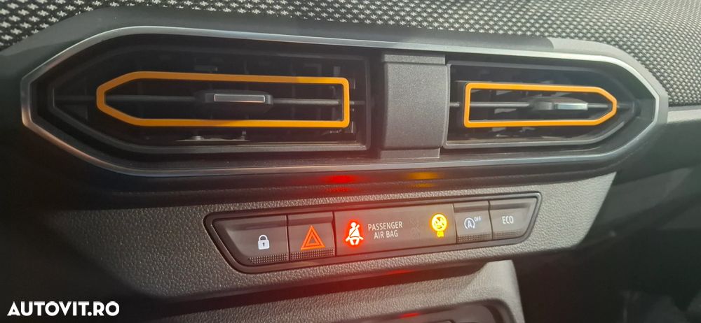 Dacia Sandero Stepway TCe 90 CVT Comfort - 19