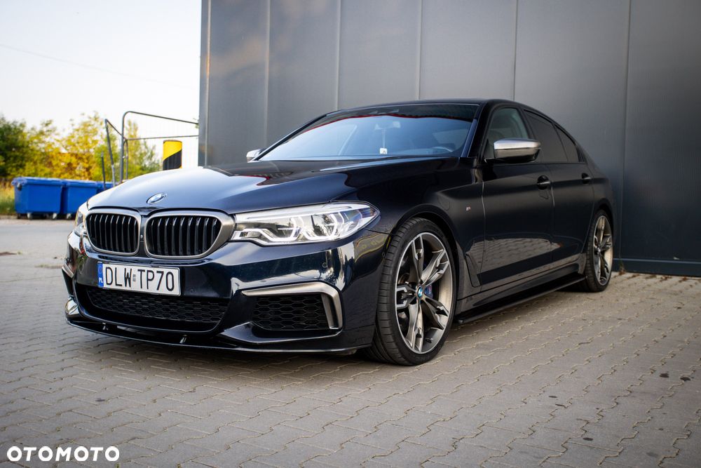 BMW Seria 5 M550i xDrive - 3