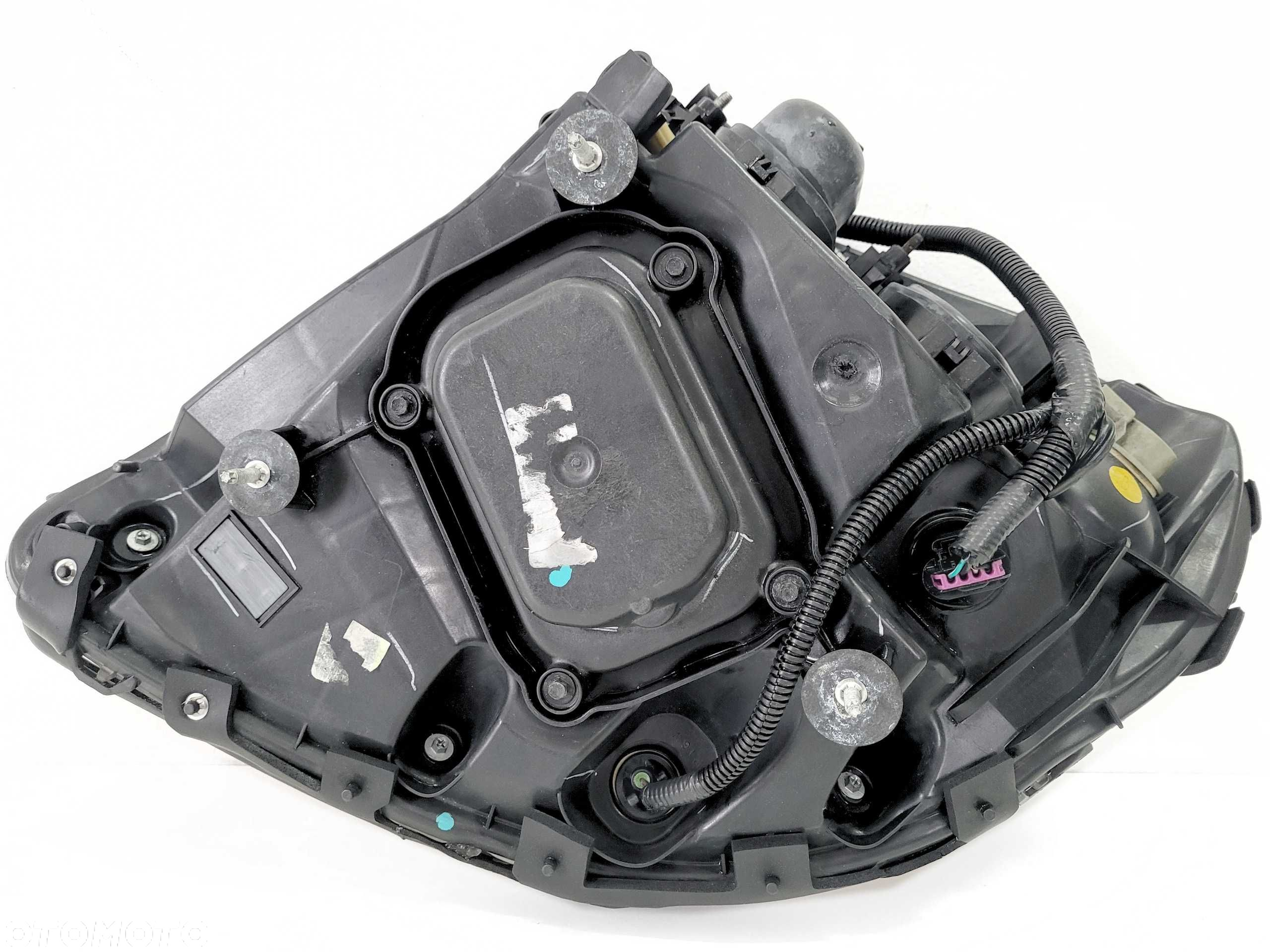 Chevrolet CORVETTE C6 Z06 - lampa przednia xenon HID - PRAWA - EU - 7