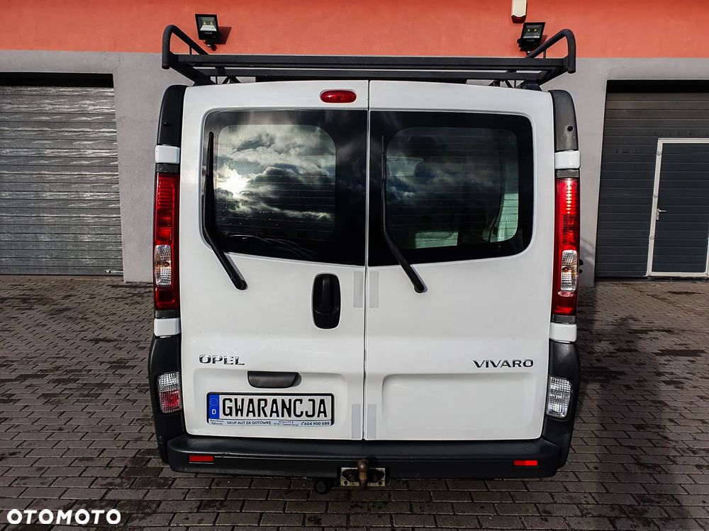Opel Vivaro - 14
