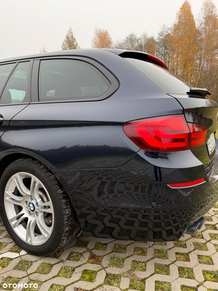 BMW Seria 5 525d xDrive Touring Sport-Aut Modern Line - 7
