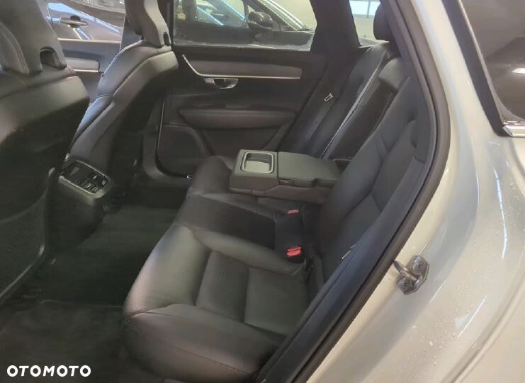 Volvo V90 - 7