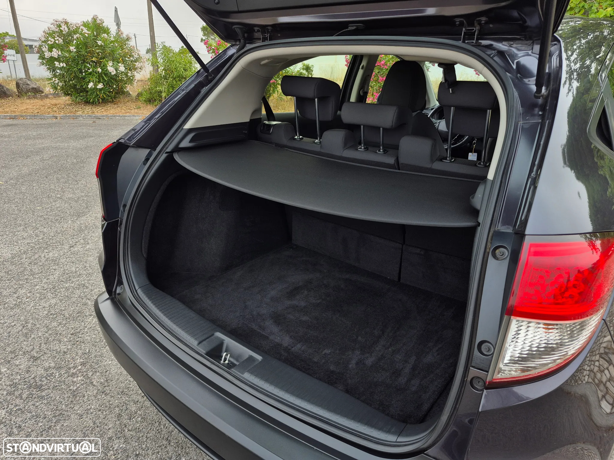 Honda HR-V 1.5 i-VTEC Elegance Navi - 9