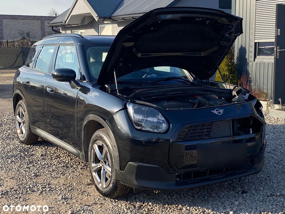 MINI Countryman ver-c-mhev-linia-essential - 5