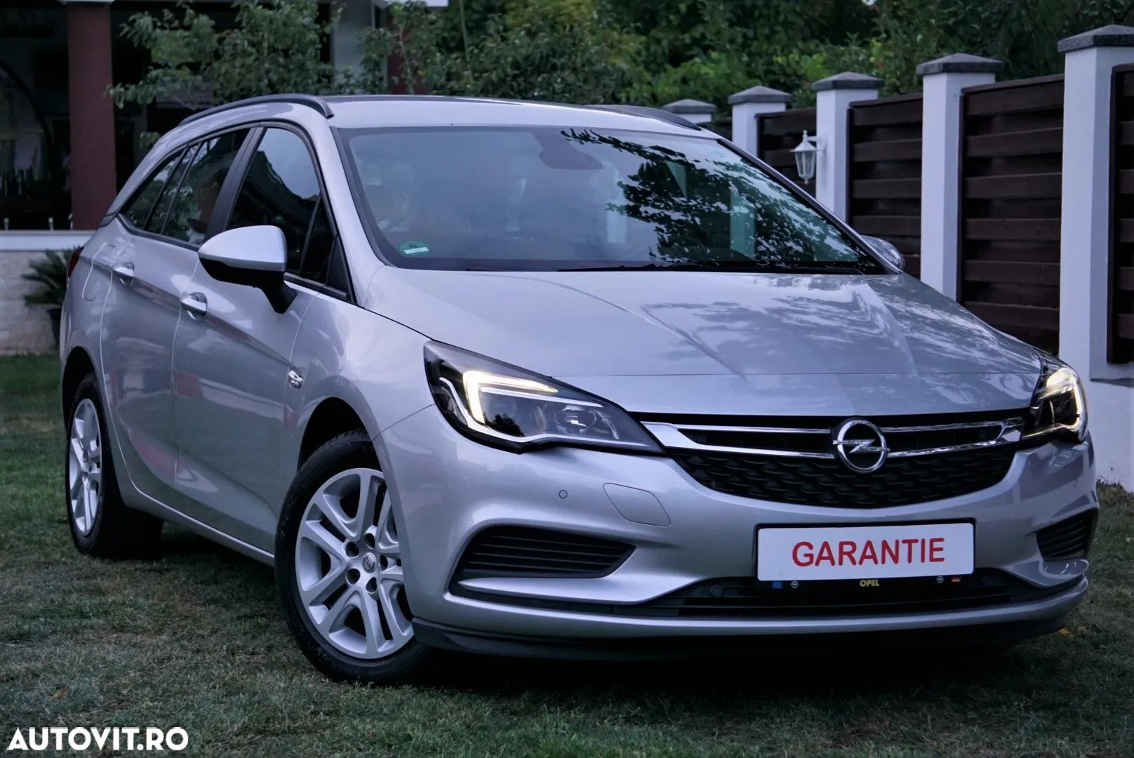 Opel Astra 1.0 Turbo Start/Stop Active - 1