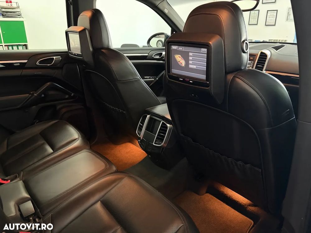 Porsche Cayenne 3.0TD TipTronic - 14