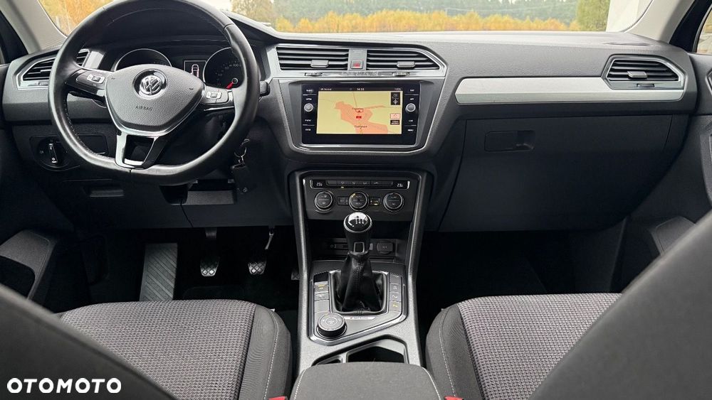 Volkswagen Tiguan - 23