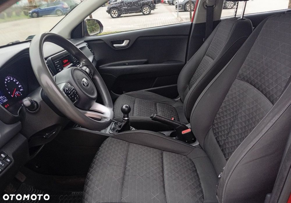 Kia Rio - 18