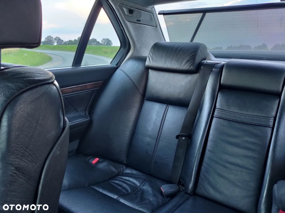 BMW Seria 7 - 5