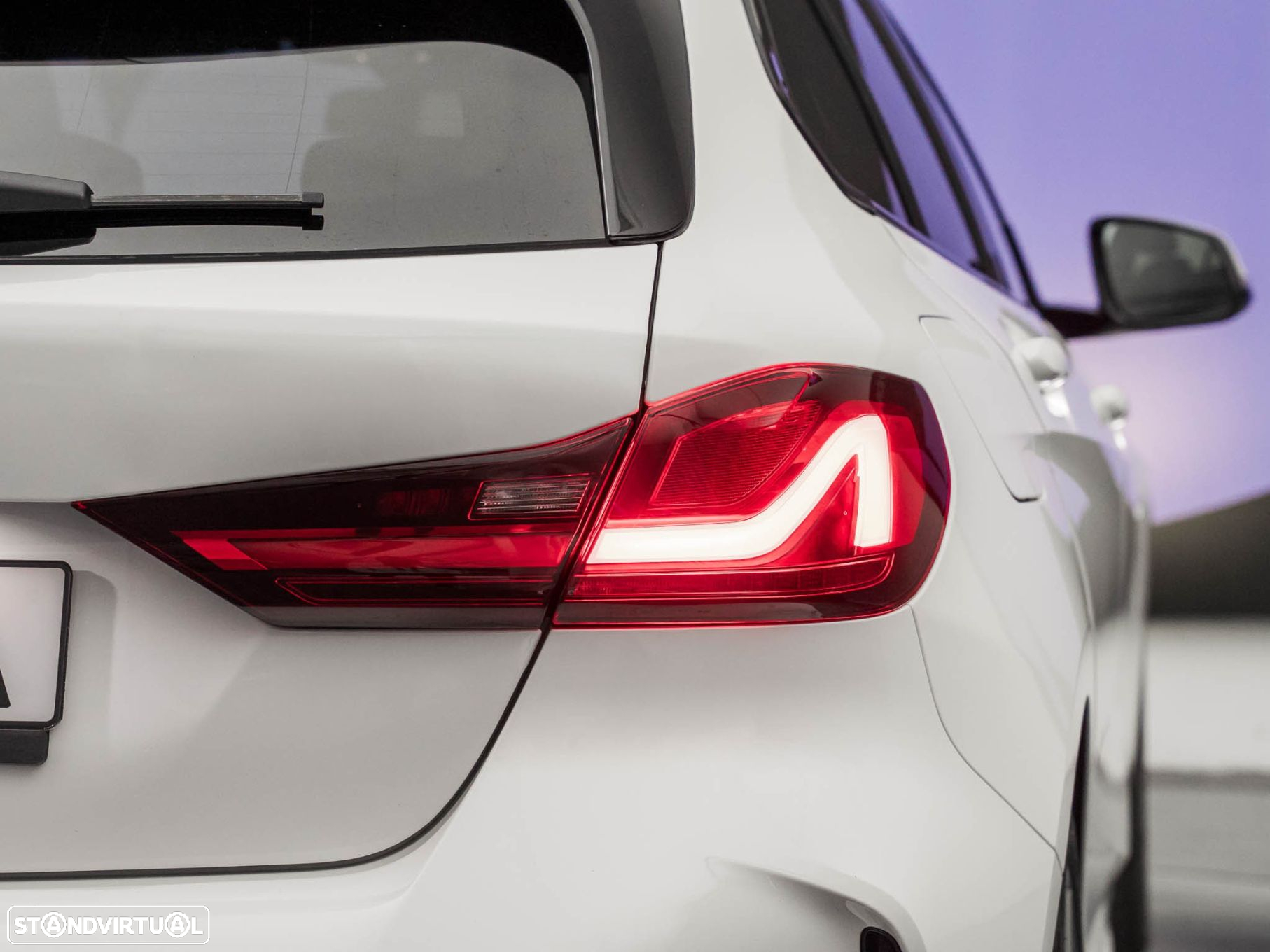 BMW 116 d Pack Desportivo M Auto - 10
