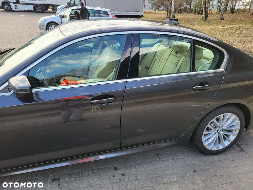 BMW Seria 5 530e iPerformance xDrive - 5