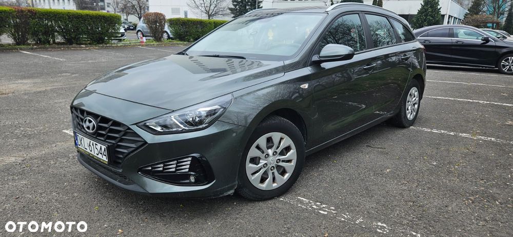 Hyundai i30 1.5 DPI Classic + - 12