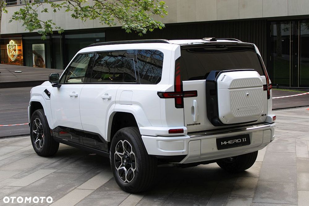 Dongfeng M-Hero 917 - 3