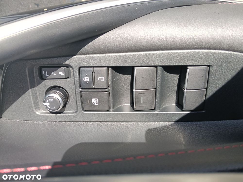 Toyota Corolla 1.8 Hybrid GR Sport Dynamic - 15
