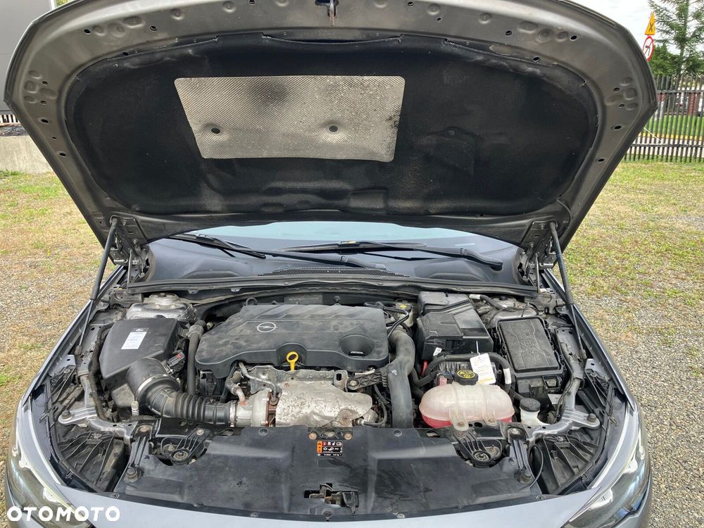 Opel Insignia CT 2.0 CDTI Exclusive S&S - 21