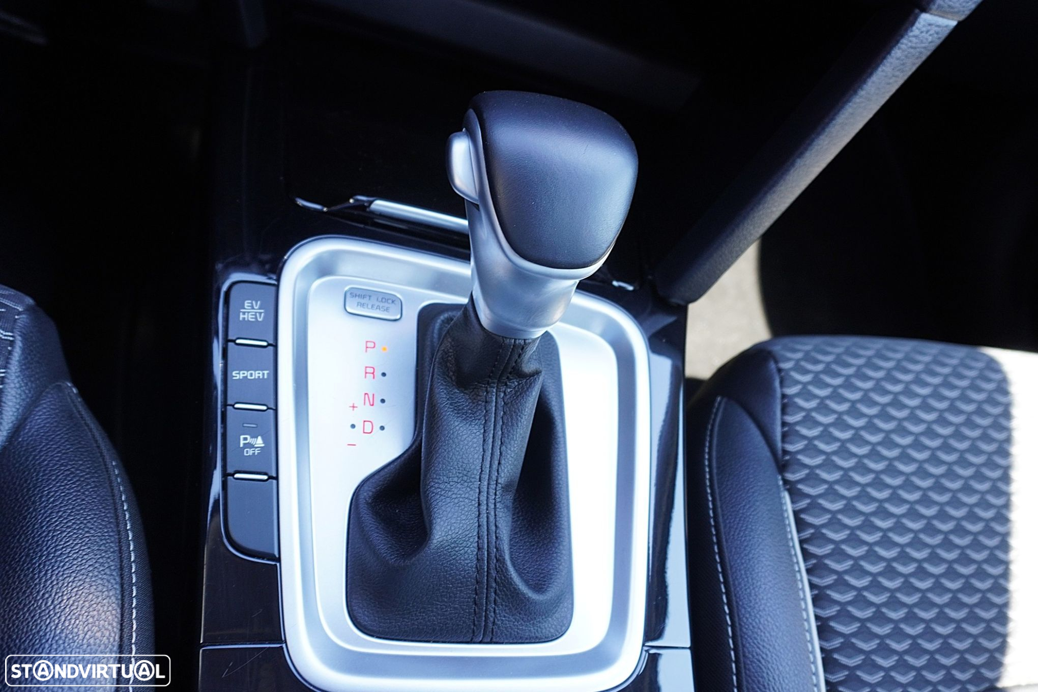 Kia XCeed 1.6 GDi PHEV Drive - 9